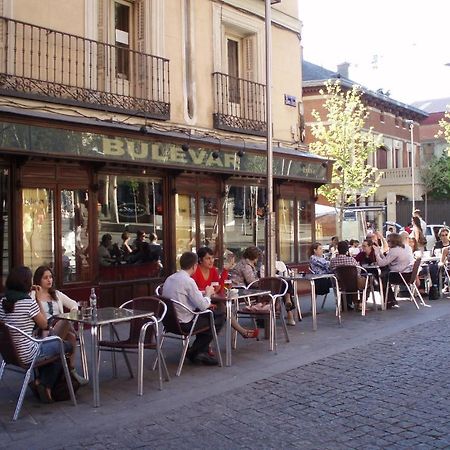 Hostal Castilla Madrid Kültér fotó